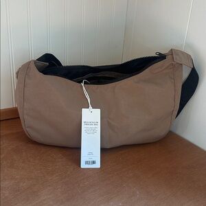 Baggu medium crescent bag
